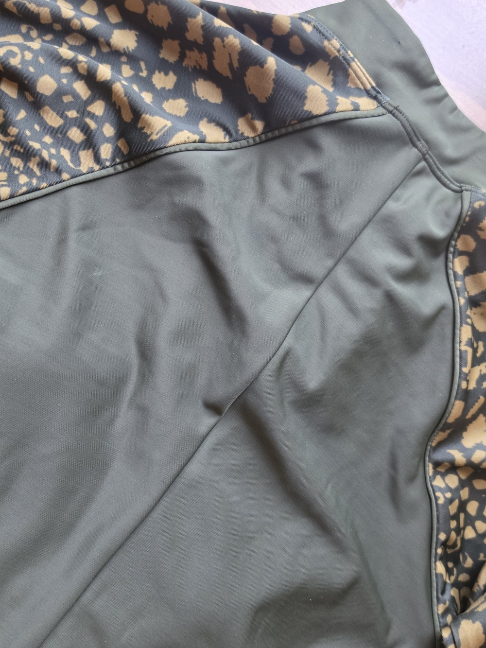 all in motion Olive Long-Sleeve One-Piece Swimsuit with Tan Animal Print - Picture 4 of 5